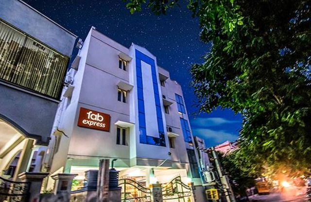 Fabhotel Aditya Yatri Nivas