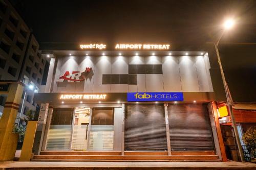 FabHotel Airport Retreat - Nr International Mumbai Airport
