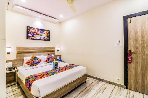 FabHotel Aksa International - Nr Mumbai International Airport