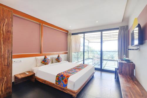 FabHotel Amazonika Boutiqe Resort - Nr Arpora Beach