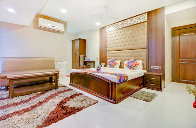 FabHotel Anandam