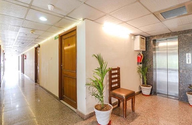 Fabhotel Avyay
