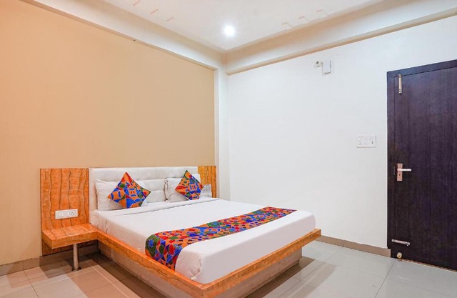 FabHotel Bliss Inn