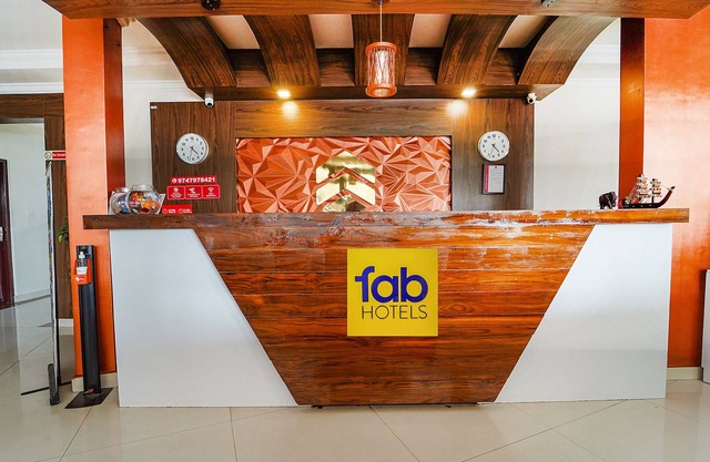Fabhotel Central Inn Residency