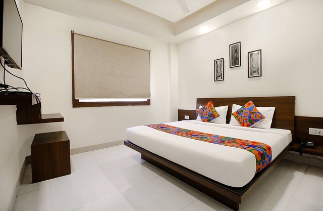 FabHotel Comfortable Stay