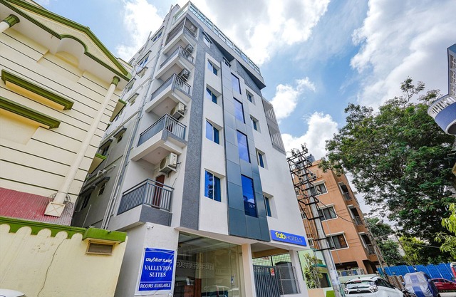 FabHotel Crystal Suites - Near Marathahalli Junction