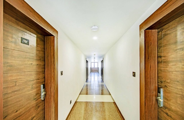 Fabhotel Dream Plaza