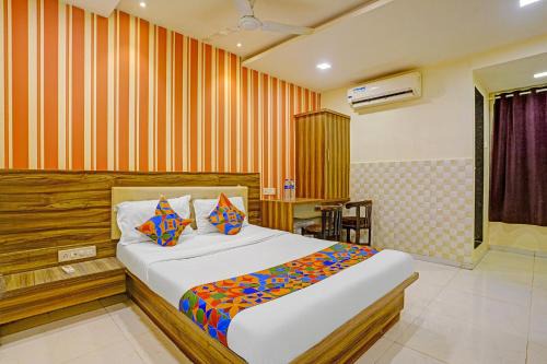 FabHotel Galaxy Inn - Nr MIDC Andheri