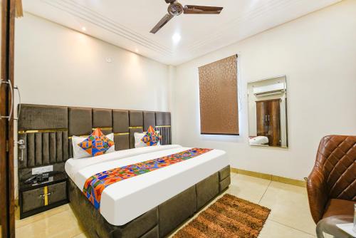 FabHotel Globe Inn