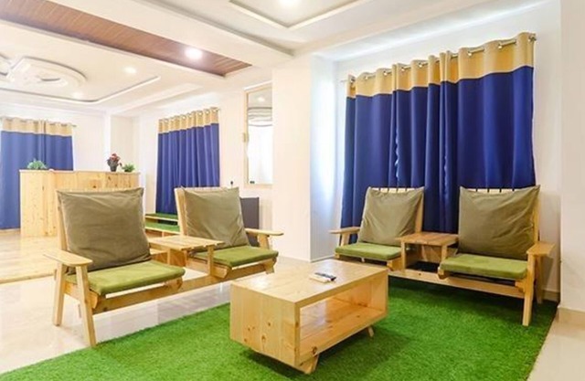 Fabhotel Green Leaf