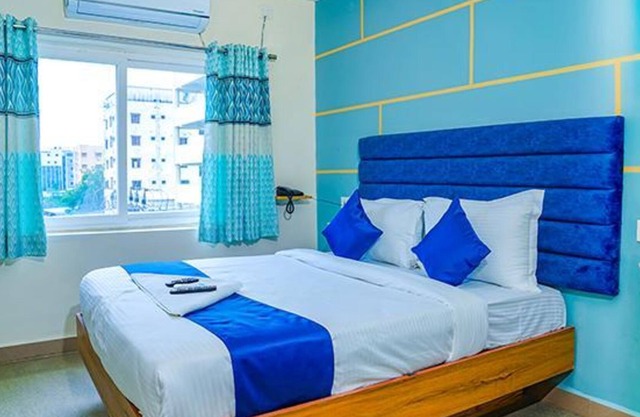 Fabhotel Gsr Grand