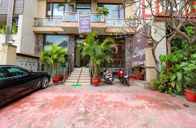 FabHotel Happy Residency