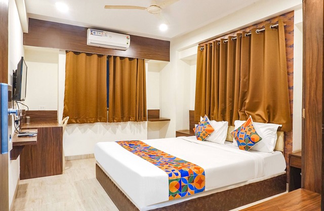 Fabhotel Hibiscus