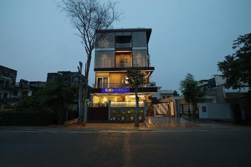 FabHotel Inn of Joy