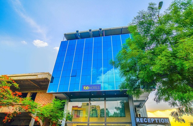 FabHotel J Palace
