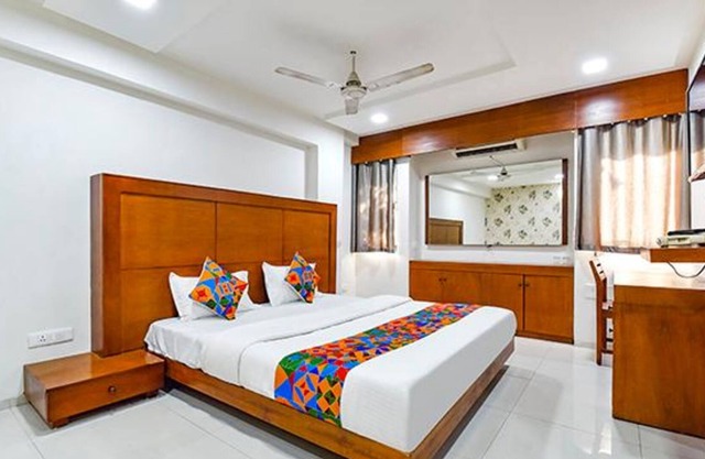 Fabhotel Jal Sagar