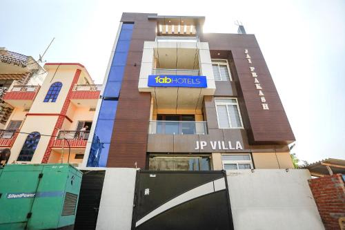 FabHotel JP Villa
