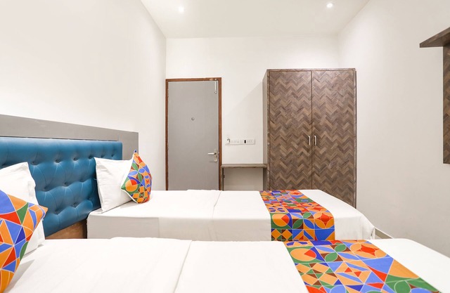 Fabhotel Jr Residency I