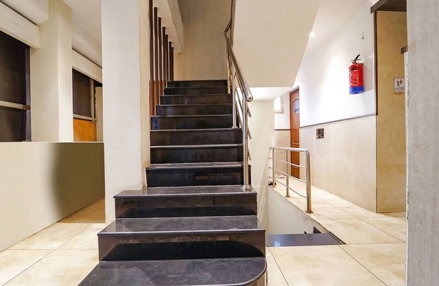 Fabhotel Karpagam