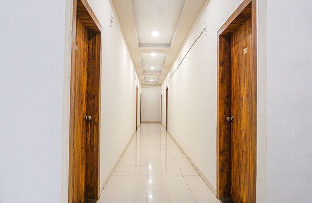 Fabhotel Krishan Executive