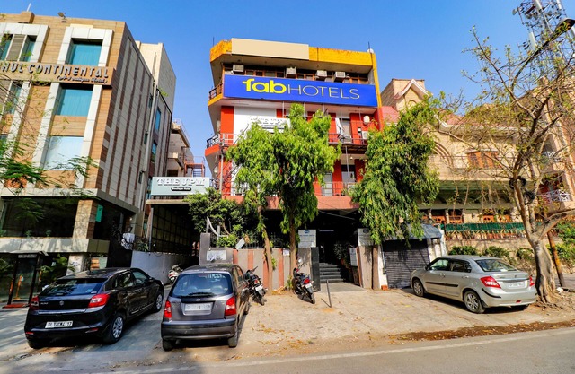 Fabhotel La Ola