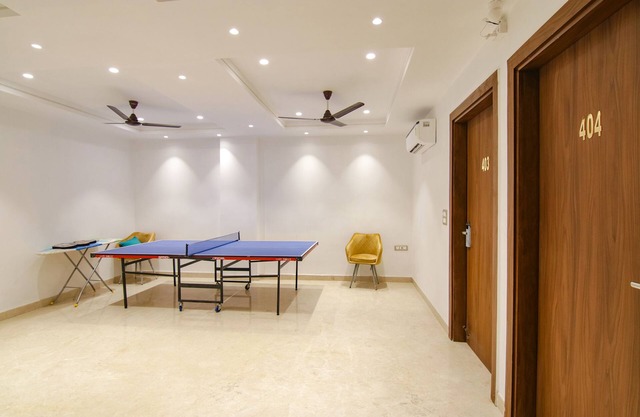 Fabhotel La Serene Bnb