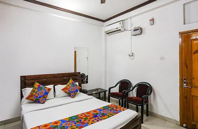 Fabhotel Lotus Inn