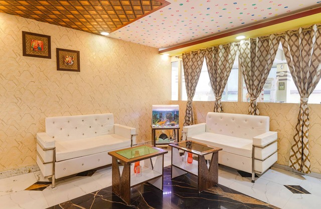 Fabhotel Magadh Palace