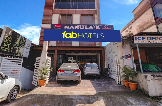 Fabhotel Narula