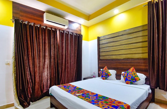Fabhotel Ocean View Apartment