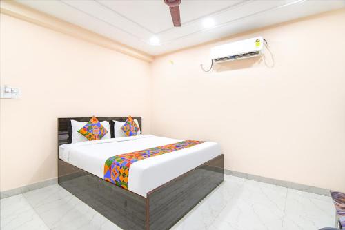 FabHotel Olive Inn I - 260m from Saltlake Sector V Metro Station