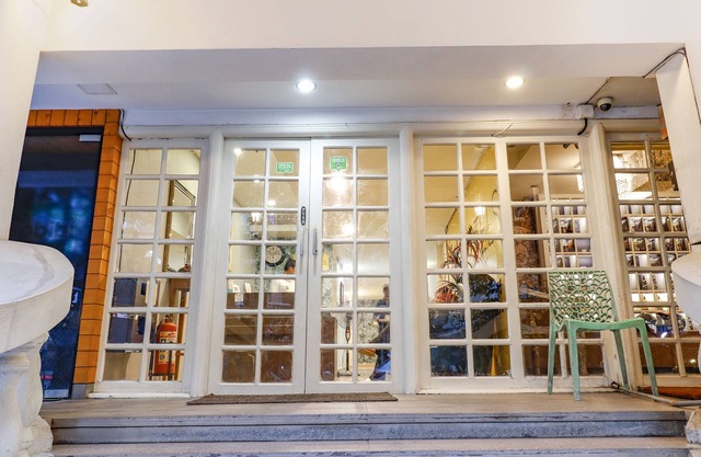 Fabhotel Park Inn