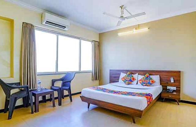 Fabhotel Peaceful Stay