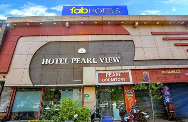 Fabhotel Pearl View