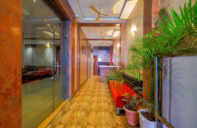 Fabhotel Pishori