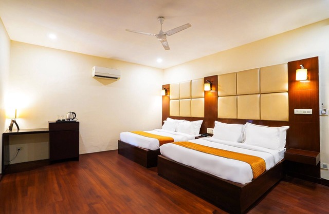 Fabhotel Polovictory Palace