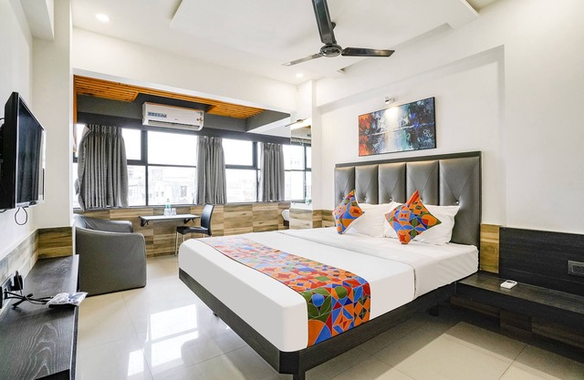FabHotel Prestige Elite