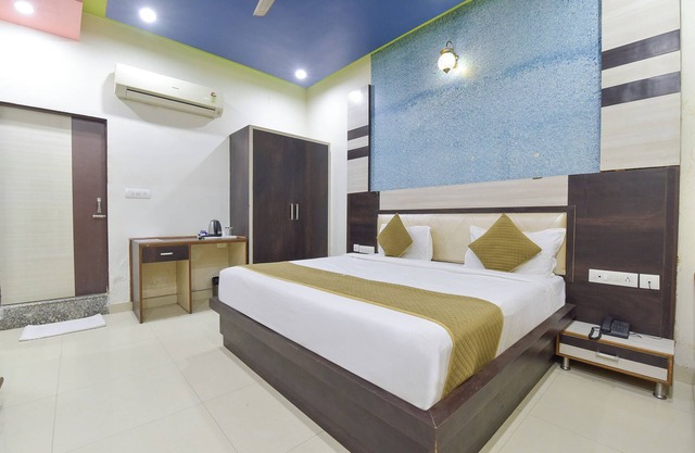 Fabhotel Prime Airport View