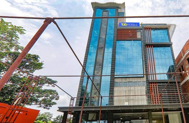 Fabhotel Prime Aradhna Inn