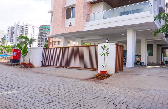 Fabhotel Prime Athiti Delight Stay