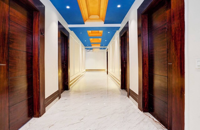 Fabhotel Prime D2