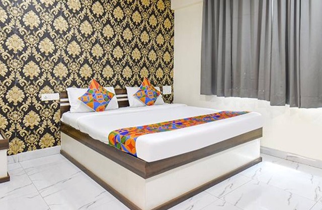 Fabhotel Prime Emerald I