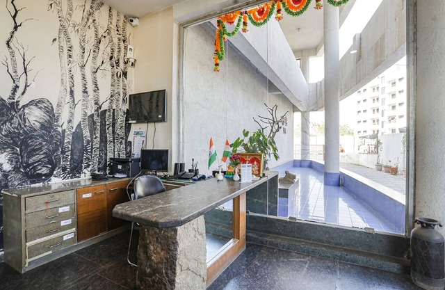 Fabhotel Prime Sumanchandra Suites