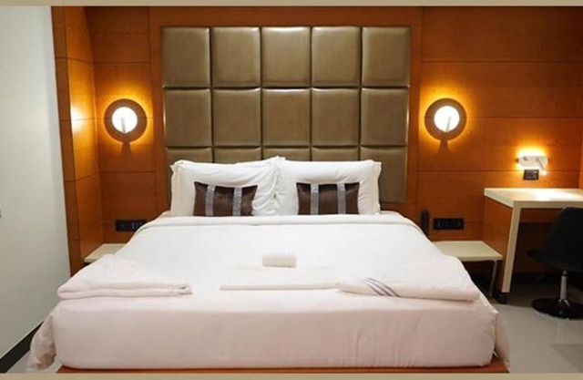 Fabhotel Prime Supine Comfort