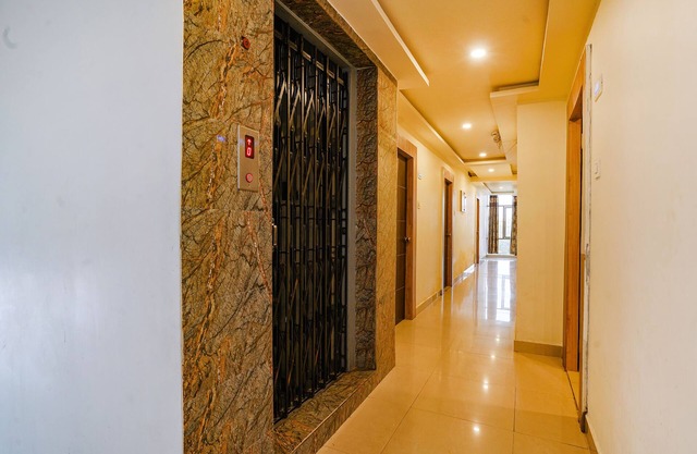Fabhotel Raj Vihar Residency