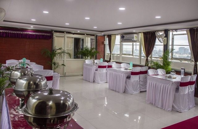 Fabhotel Rms Comforts