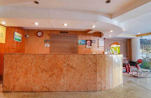 FabHotel Roshan Residency