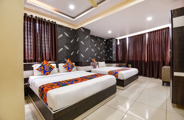 Fabhotel Rotano Suites