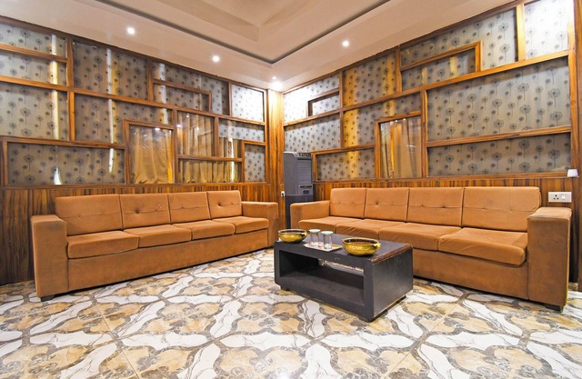 Fabhotel Royal Lagoon