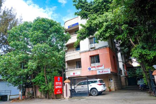 FabHotel Royal Samrat - Ram Manohar Lohiya
